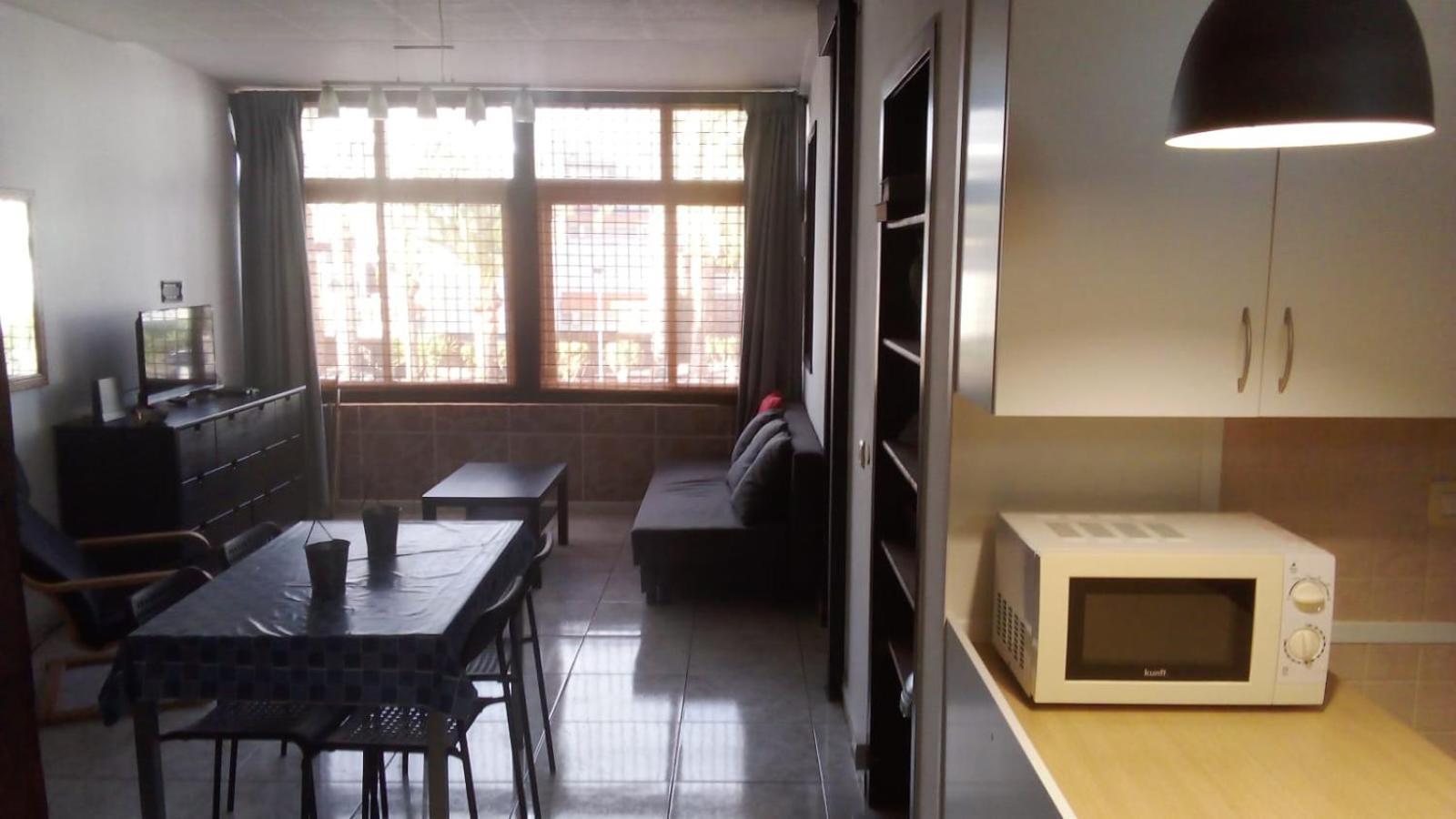 Primavera appartement tot 6 personen. Arona  Esterno foto